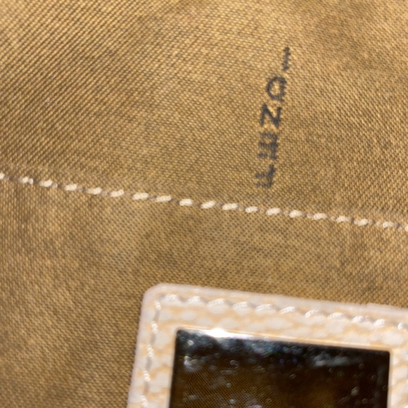 Fendi bag used once - Picture 9 of 9